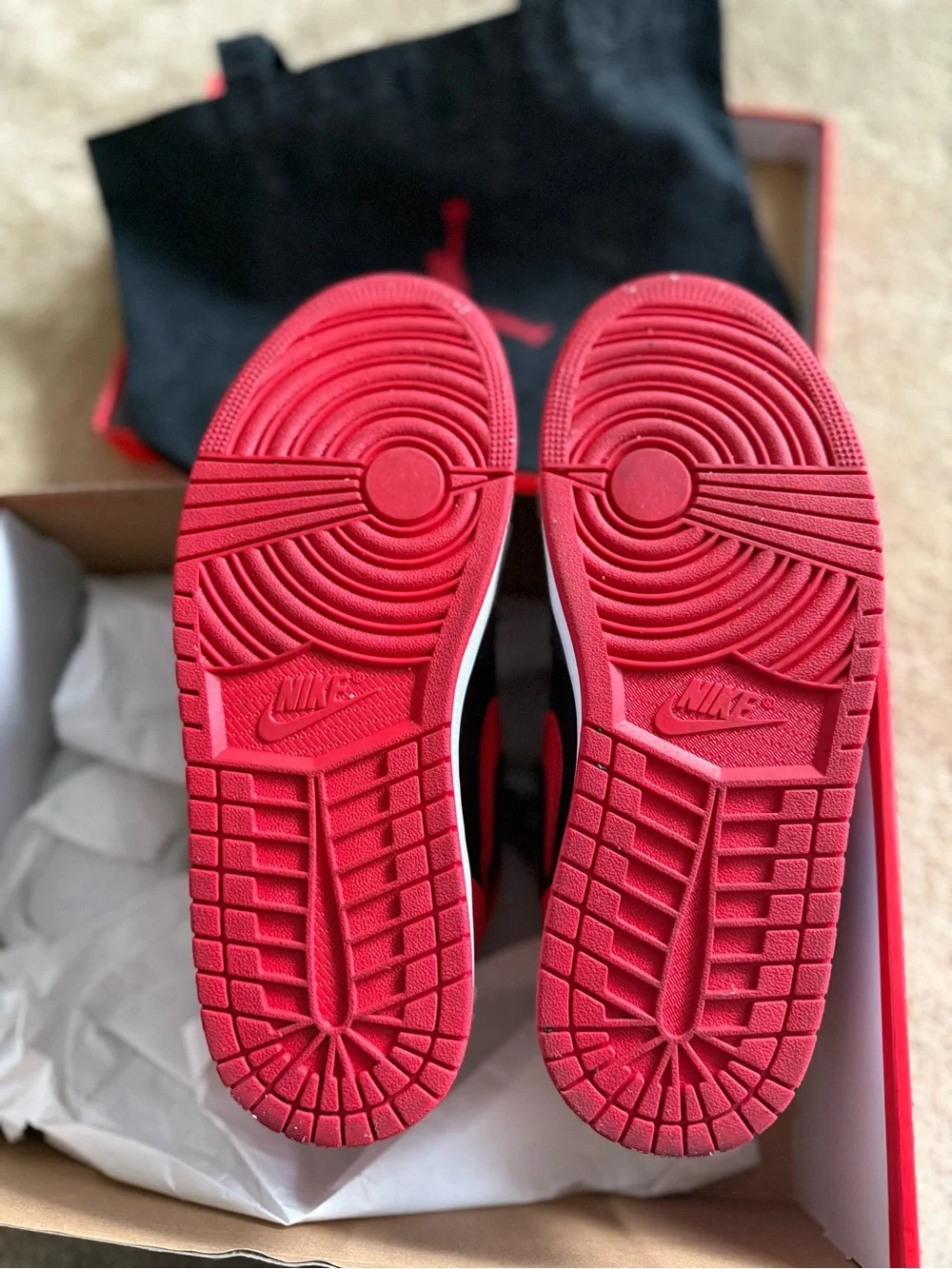 Women’s Air Jordan 1 Retro High OG Black/Red – Size 10 – Original Box